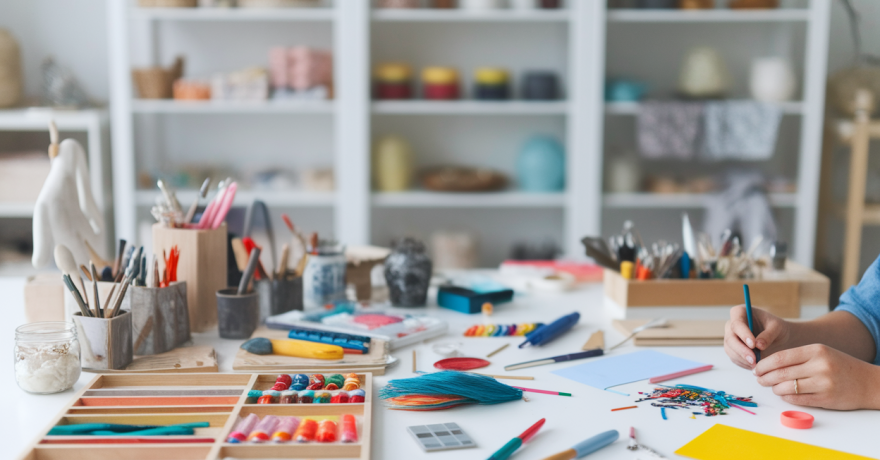 Quelles compétences développer pour transformer un loisir en activité professionnelle ?